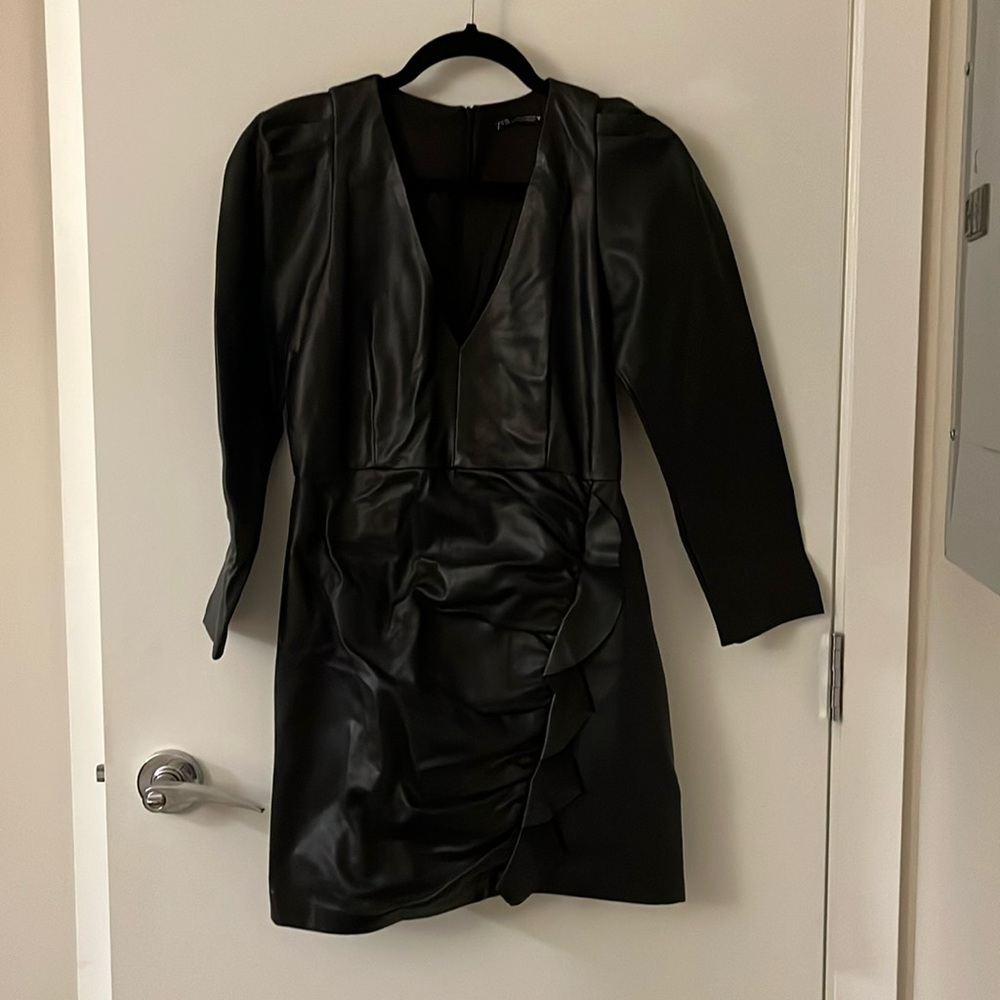 Black Leather Dress from Zara Size M